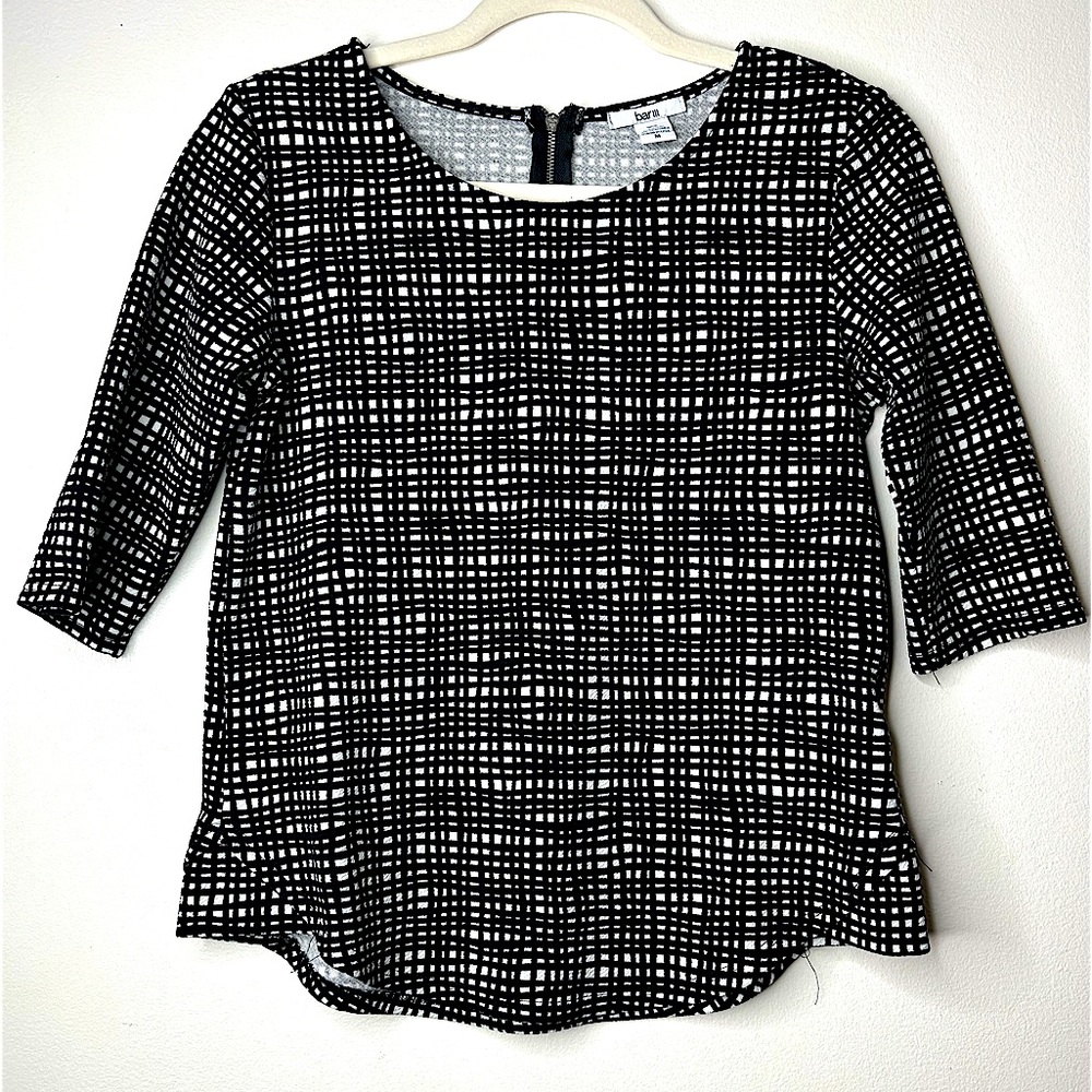 Bar lll black & white plaid blouse women’s size M